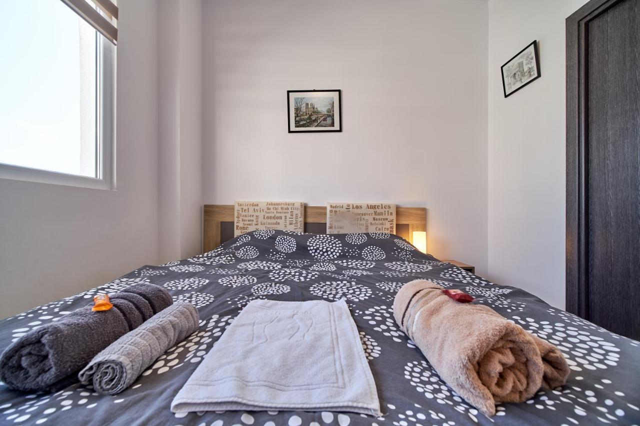 Cozy Apartment With Balcony On The Black Sea- Part Of The Family 'Vicki Apart 瓦爾納 外观 照片